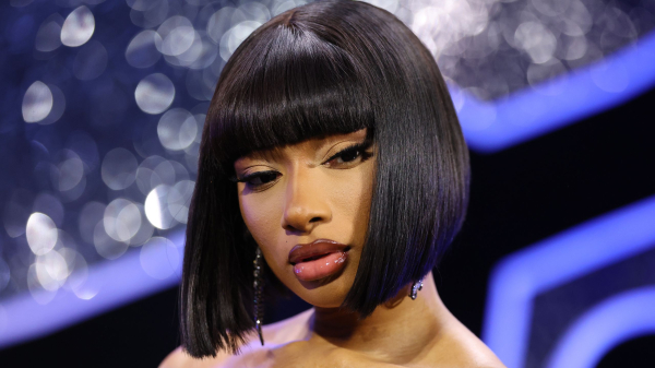 I Can See Megan Thee Stallion’s Neon Green Hair From Across the Country—Watch the Video